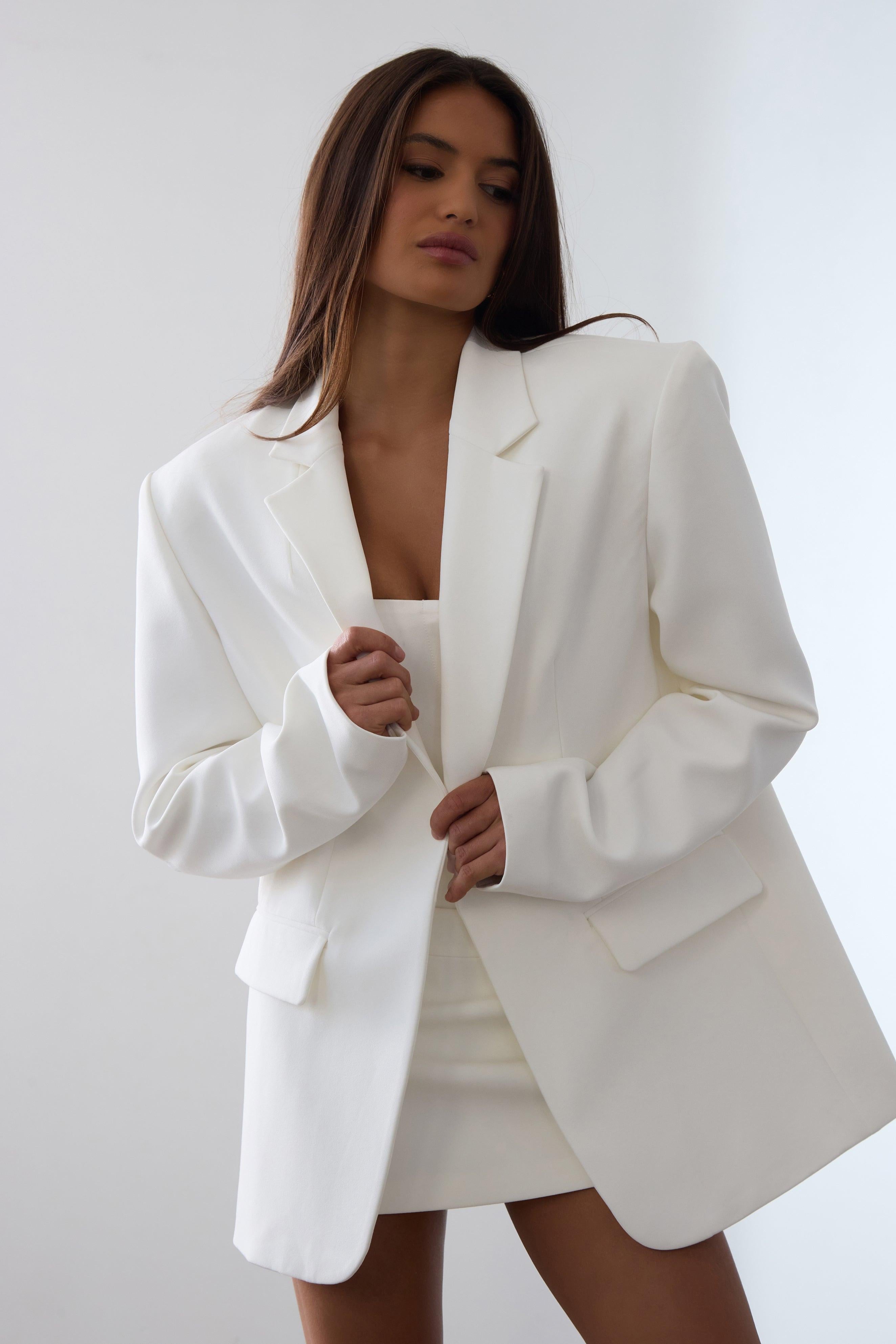 Timeless White Oversized Column Blazer ICYBOO