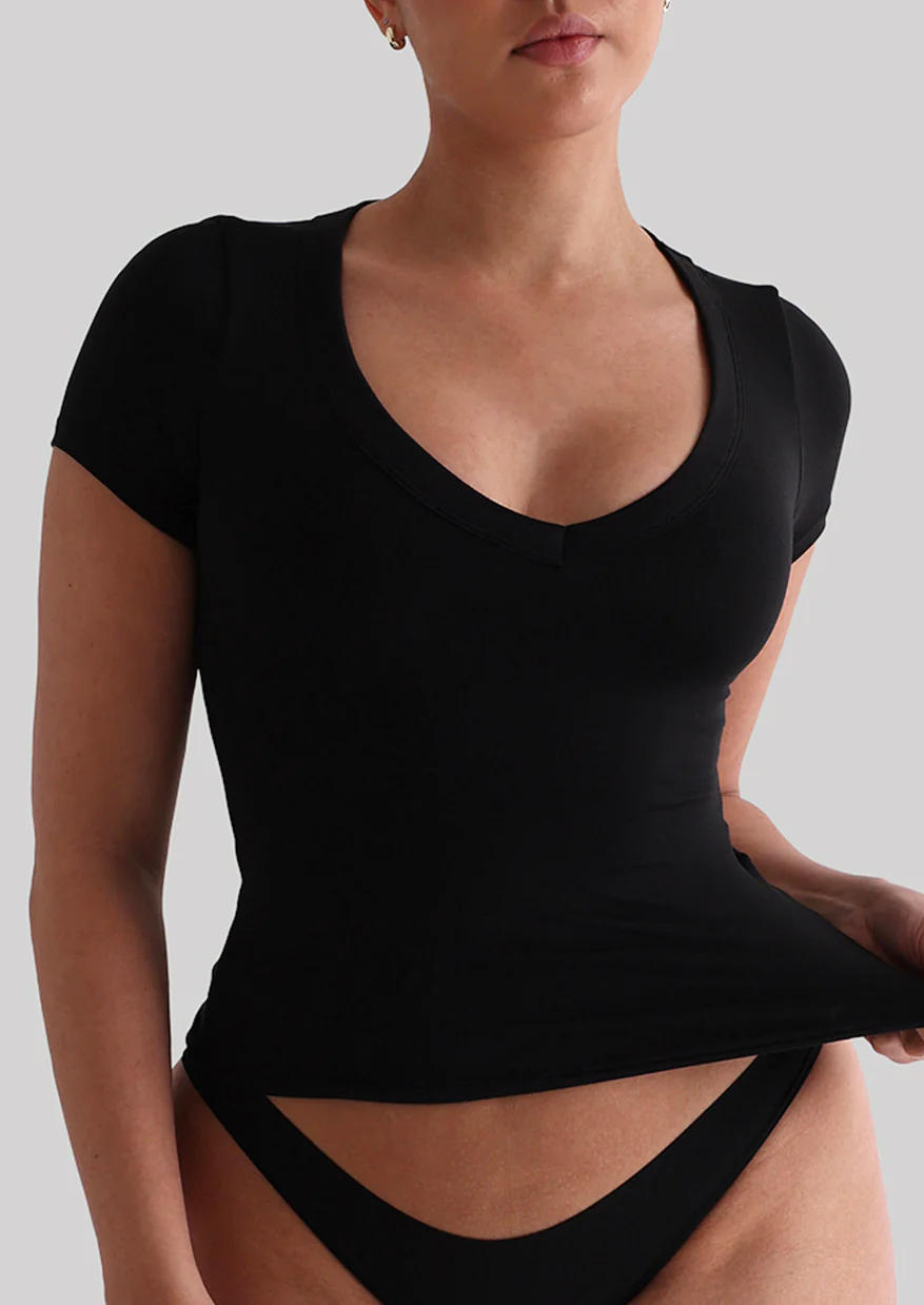 MAJA V-SHAPE SHORT SLEEVE T-SHIRT - BLACK ICYBOO