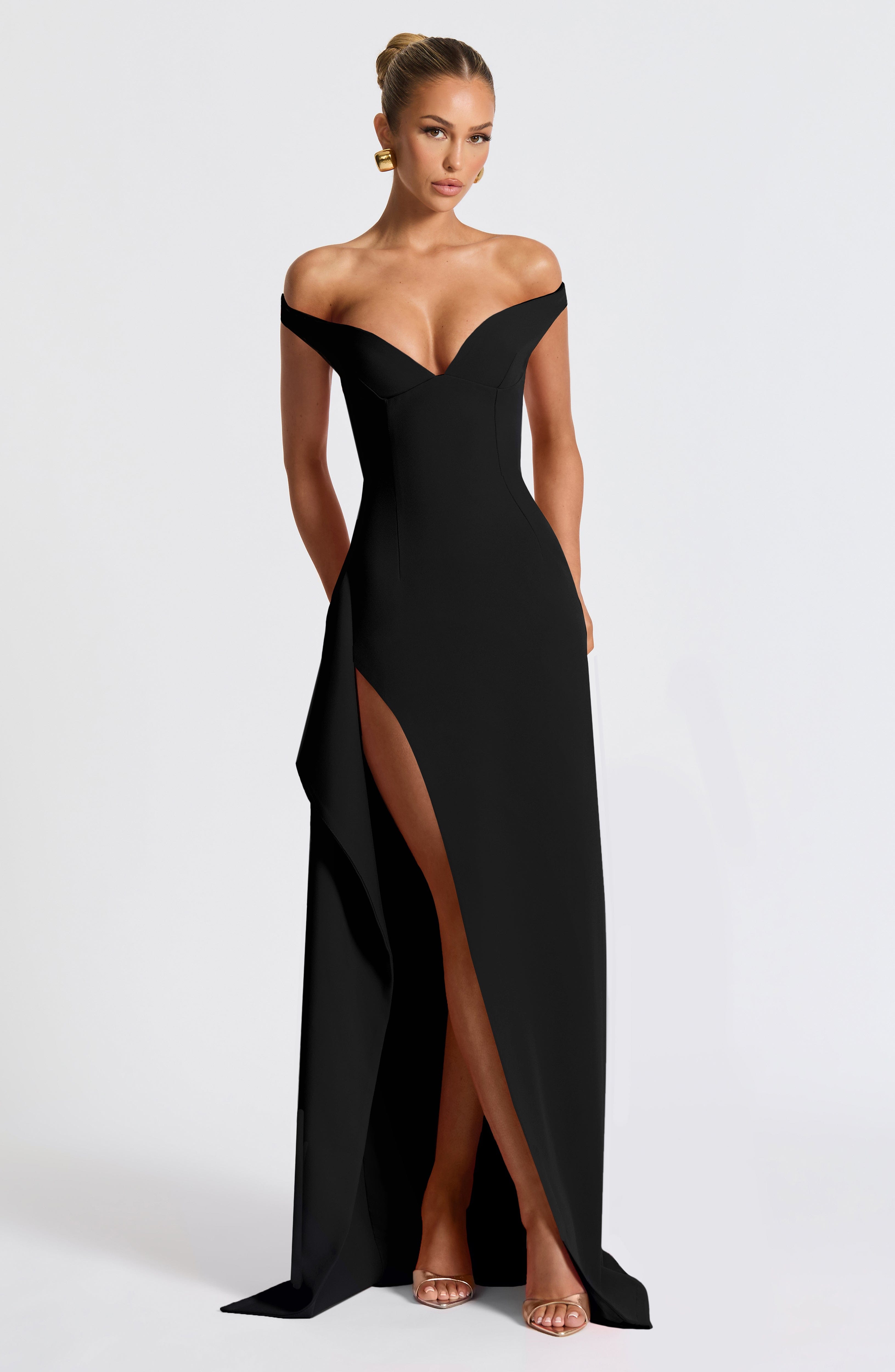 Khalesia Black Maxi Dress