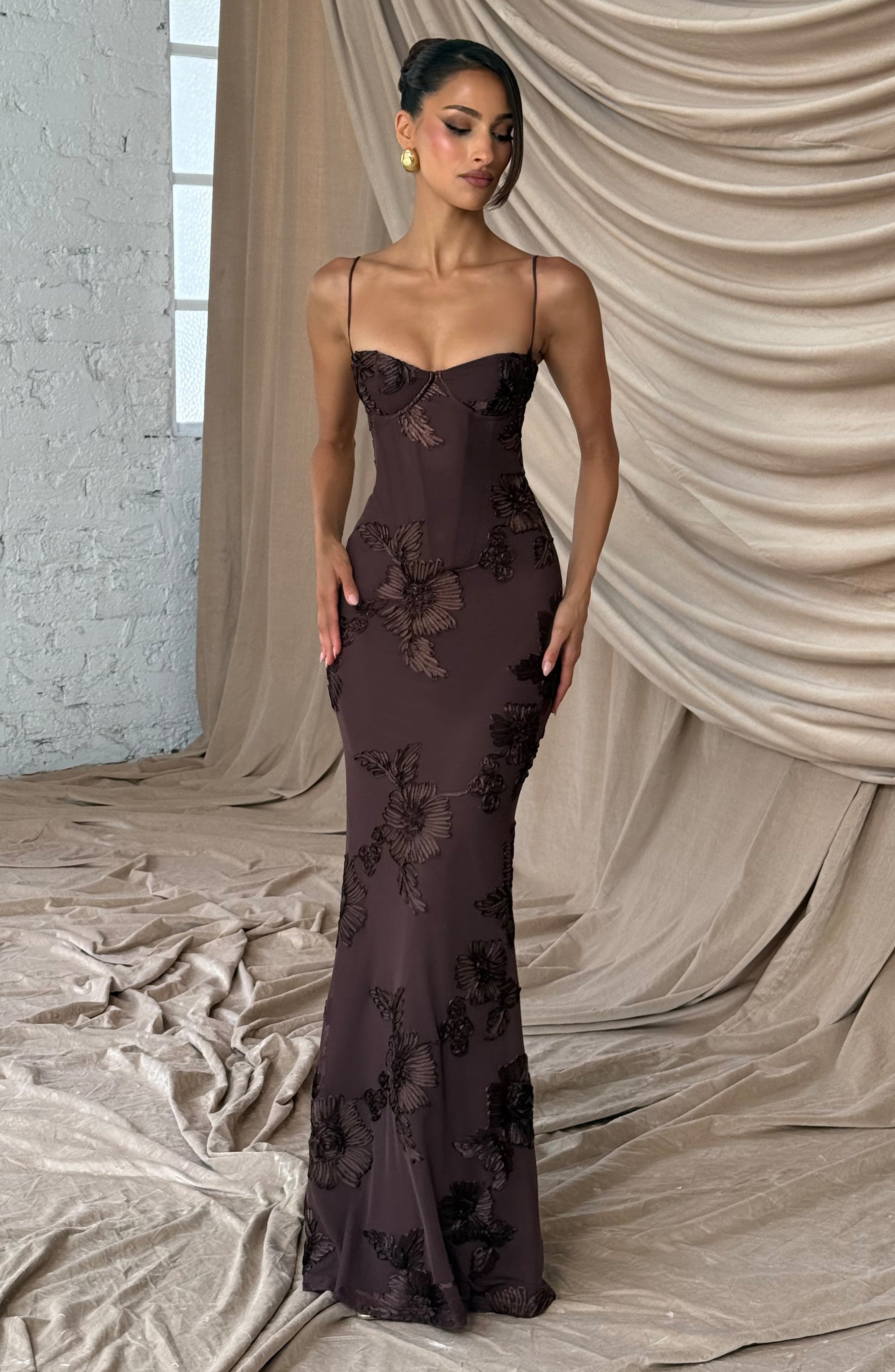 Nefertiti Maxi Dress - Plum Brown ICYBOO
